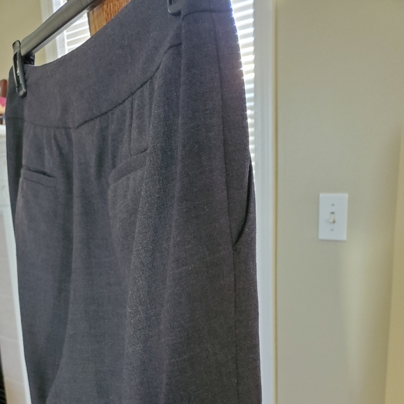 SIGNATURE SAKS FIFTH AVENUE WOMEN'S PANT SIZE 10 - Picture 6 of 8